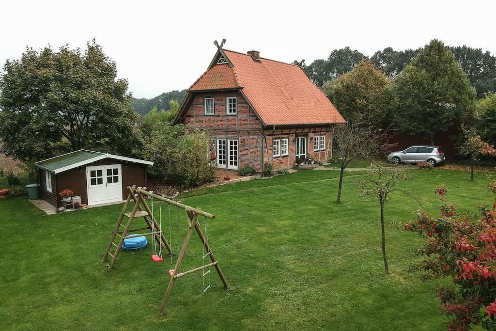 Fachwerk-Ferienhaus, Ruhe Auf Dem Land, Haustiere Willkommen, Leihfahrraeder, 24-7 Check In Kirchlinteln Εξωτερικό φωτογραφία